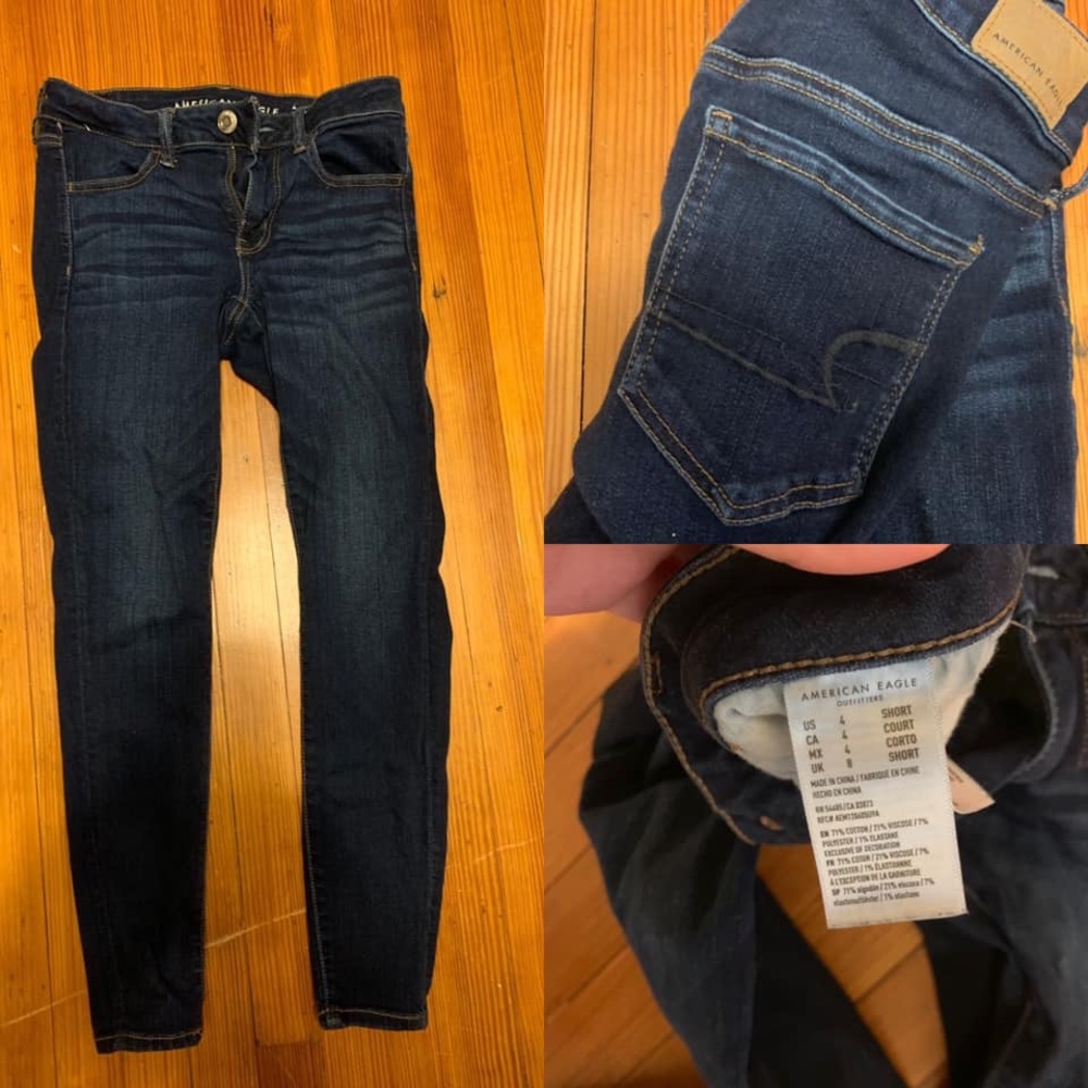 4 short American Eagle Jeggings